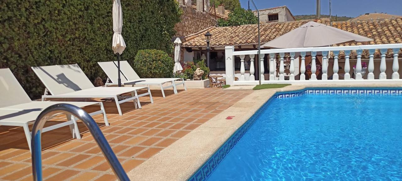 Hostal Rural Moratin Pastrana Exterior foto