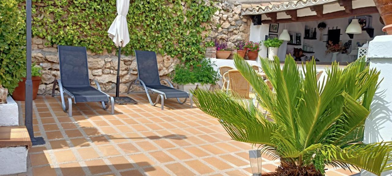 Hostal Rural Moratin Pastrana Exterior foto